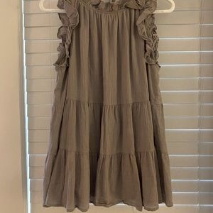 Gray boutique top size M